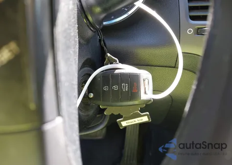 2018 Kia Forte Lx from USA, damaged, VIN 3KPFK4A76JE208335